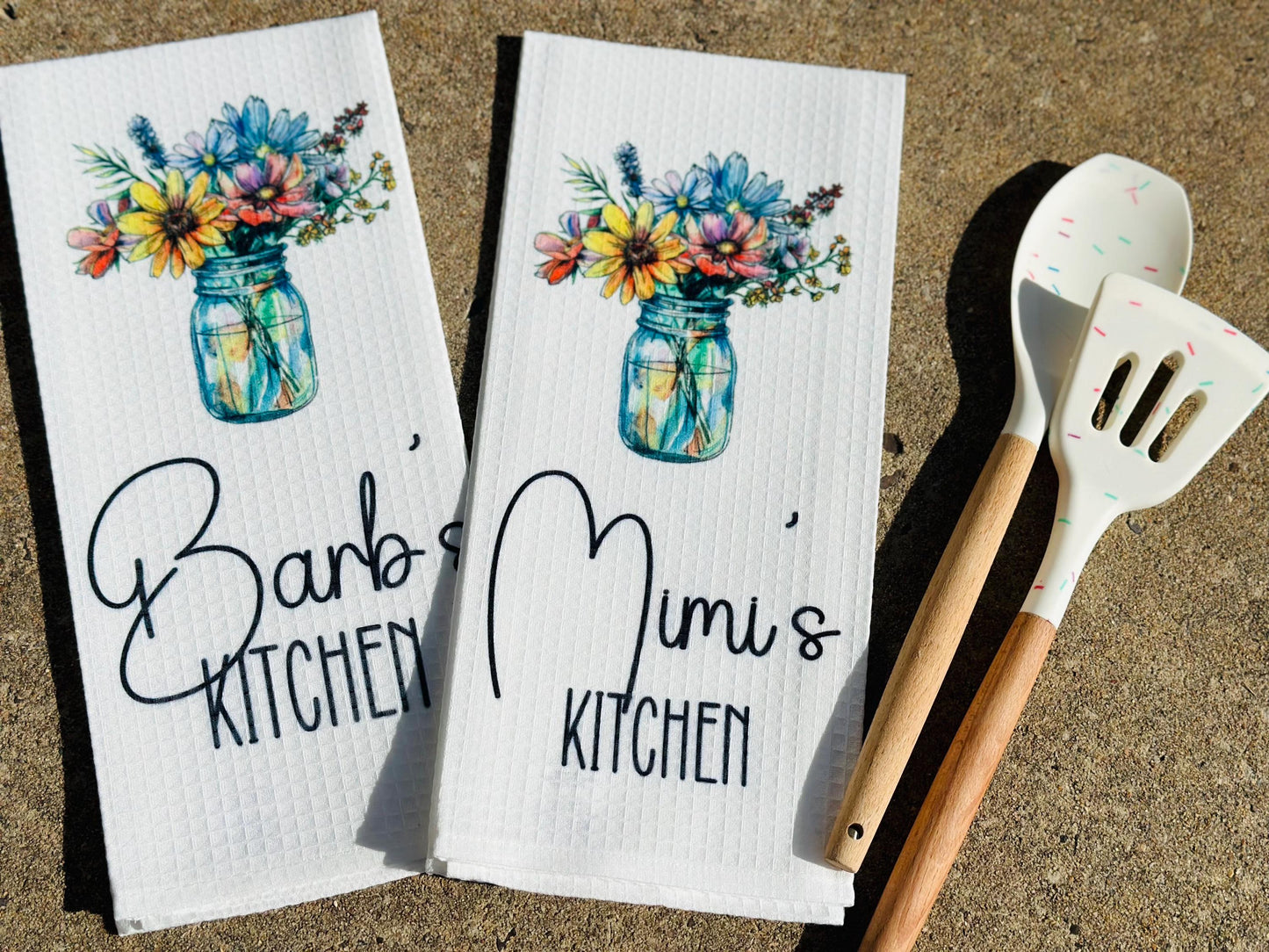 Custom Personalized Wildflowers Kitchen Towel with Name - Waffle Towel - Kitchen Gift - Housewarming Gift - Wedding Present - Flower Towel